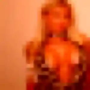 Gwenaelle, 28 ans, dispo pour plan cul à Dourdain