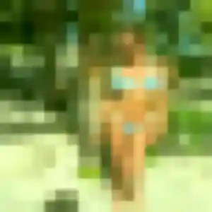 Djamila, 32 ans, connectée à Dourdan pour une rencontre coquine