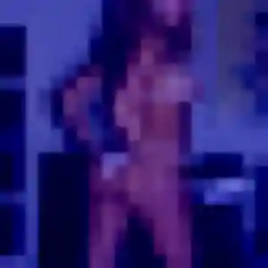 Sexy Zora, 24 ans à Ergersheim - voir sa photo