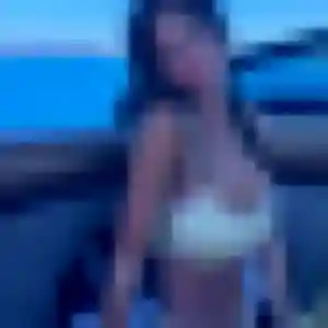 Gabrielle, 23 ans, dispo pour plan cul à Ernée