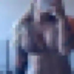 Enora, 38 ans, connectée à Escoutoux pour un plan cul