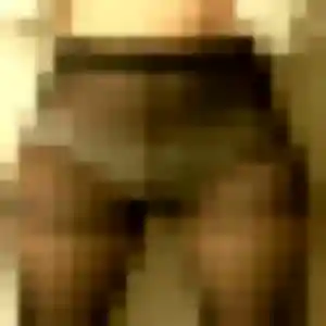 Julie, femme de 28 ans cherche plan cul à Esmans