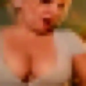 Roxane, femme de 36 ans veut plan cul à Essarts-en-Bocage
