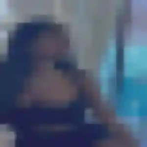 Rejoins Elodie, 45 ans à Estreux en privé