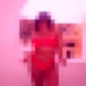 Rejoins Lola, 31 ans à Étouy en privé