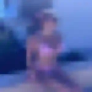 Rejoins Myriam, 35 ans à Excenevex en privé