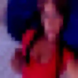 Photo de Charlene à Exireuil (37 ans) - plan cul discret