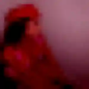 Contacte Elena, 23 ans à Faramans en privé