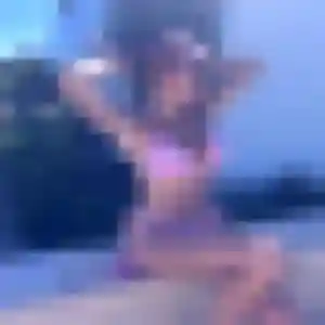 plan cul à Féchain : photo de Roxane, 34 ans - sans engagement