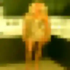 Louane, 37 ans, en ligne à Félines pour une rencontre coquine