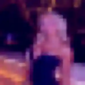 Photo de Celeste à Ferrières-sur-Ariège (27 ans) - plan cul anonyme