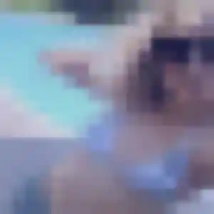 Sandrine, 26 ans, connectée à Feurs pour une rencontre coquine
