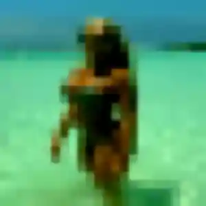 Eva, 39 ans, en ligne à Fleurbaix pour une rencontre coquine