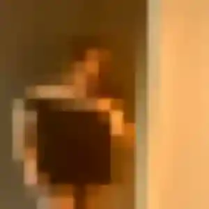 Dominique, 23 ans, connectée à Fleuré pour un plan cul