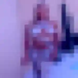 Zina, femme de 33 ans veut plan cul à Folkling
