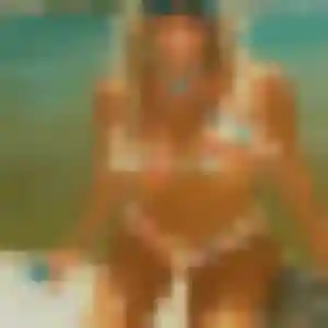 Renee, femme de 45 ans propose plan cul à Folligny