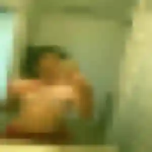 Capucine, fille de 29 ans veut plan cul à Fontaine-le-Bourg