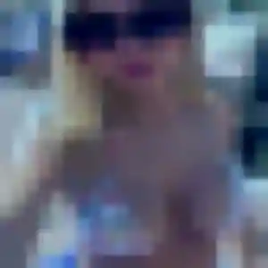Photo de Raymonde à Fontaine-lès-Dijon (39 ans) - plan cul anonyme