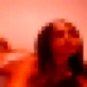 Photo privée de Geraldine, 40 ans à Fontaine-les-Grès - rencontre coquine