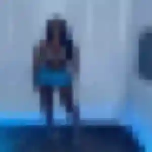 Profil de Perrine à Fouilloy (24 ans) - plan cul gratuit