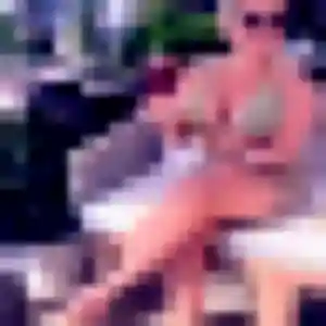 Photo de Emma à Frontenex (40 ans) - plan cul sans inscription