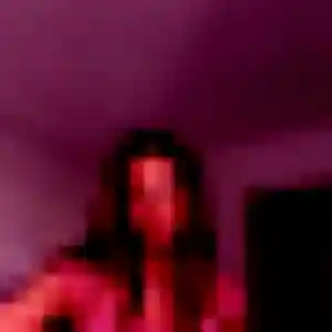 Zoe, 38 ans, en ligne à Garlin pour un plan cul