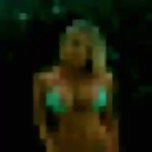 Photo de Denise à Germignac (44 ans) - plan cul sans inscription