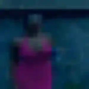 Charmante Flore, 23 ans à Gif-sur-Yvette - la contacter