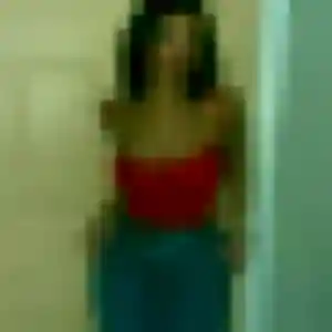 Daphne, 34 ans, en ligne à Girancourt pour une rencontre coquine