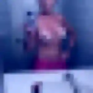 Adeline, 38 ans, cherche un plan cul à Giroussens