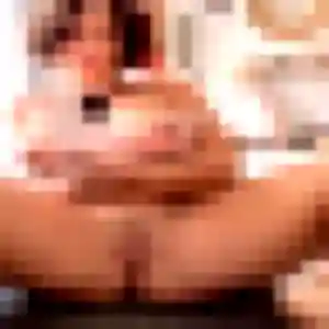 Vanessa, 35 ans, connectée à Glun pour une rencontre coquine