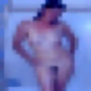 Jessica, 25 ans, cherche un plan cul à Gœulzin