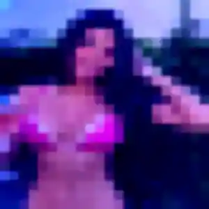 Alexandra, fille de 34 ans propose plan cul à Goult