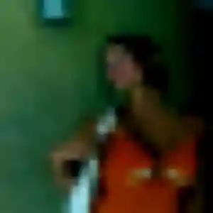 Fernande, femme de 30 ans cherche plan cul à Grandchamp-des-Fontaines
