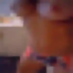 Zora, 36 ans, connectée à Grez-en-Bouère pour une rencontre coquine