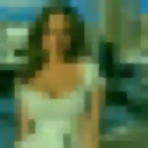 Belle Daphne, 26 ans à Guermantes - voir sa photo