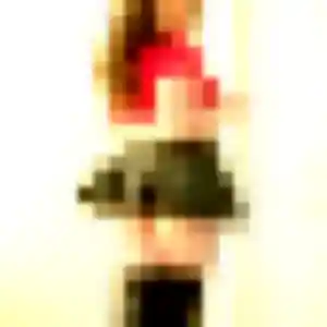 Inaya, 28 ans, connectée à Guibeville pour un plan cul