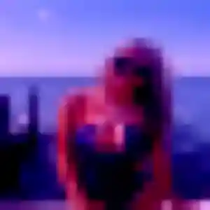 Rencontre Karine, 22 ans à Gy-les-Nonains en privé