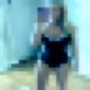 Photo de Lou-Anne à Halluin (30 ans) - plan cul discret