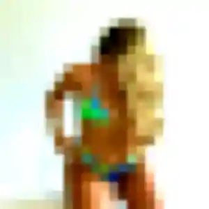 Contacte Julie, 25 ans à Héricourt-en-Caux en t'inscrivant