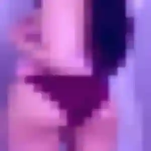 Roxane, fille de 30 ans cherche plan cul à Hochstatt