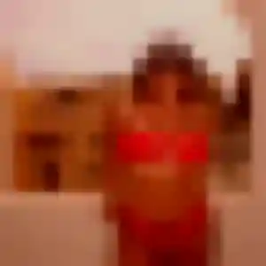 Mia (36 ans) à Honguemare-Guenouville propose une rencontre rapidement