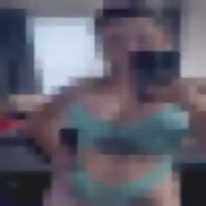 Photo privée de Laurie, 23 ans à Igé - rencontre coquine