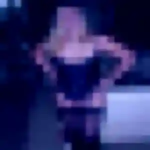 Charmante Huguette, 39 ans à Illiers-l'Évêque - la contacter