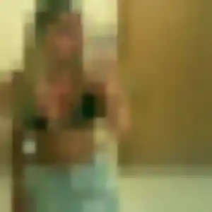 Josette, 25 ans, disponible à Isles-les-Meldeuses pour une rencontre coquine