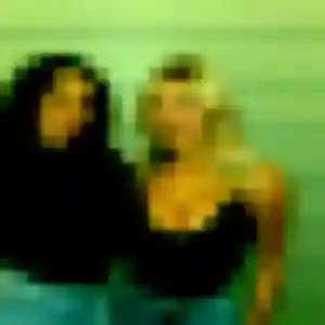 Elena, 26 ans, connectée à Ispagnac pour une rencontre coquine