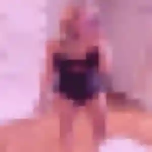 Lou-Anne de Iteuil, 23 ans - plan cul discret