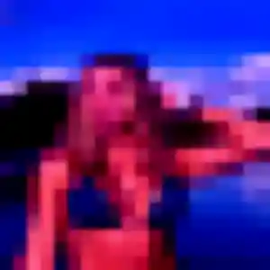 Contacte Ursula, 25 ans à Jans en privé