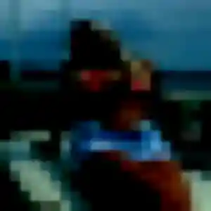 Lucienne, 25 ans, connectée à Joué-en-Charnie pour une rencontre coquine