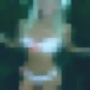 Contacte Maya, 27 ans à Joué-lès-Tours en privé